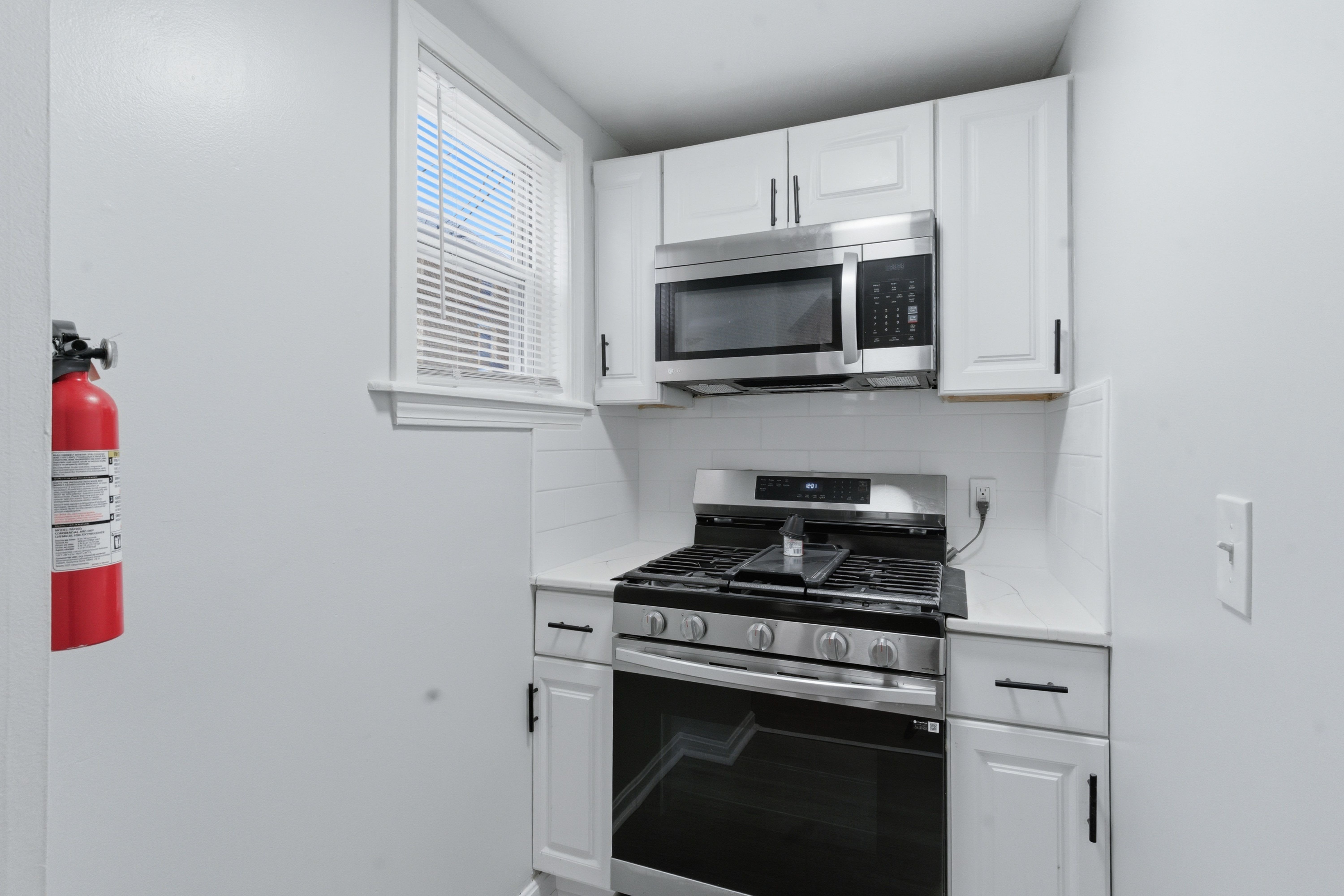 92 Sylvian St – photo 1