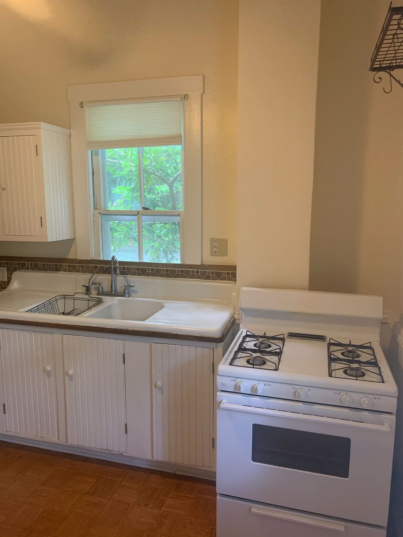 Beautiful Home In The Historic District Of Gainesvile – photo 5