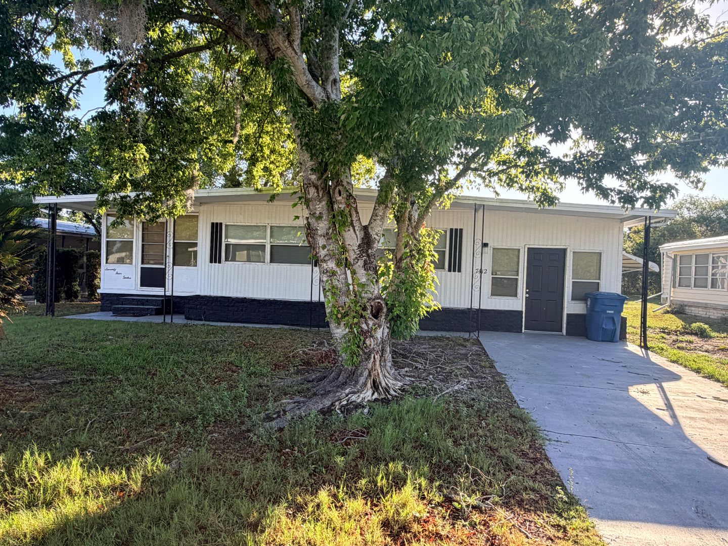 UPDATED TWO BEDROOM TWO BATH HOME IN HIGH POINT! – photo 2