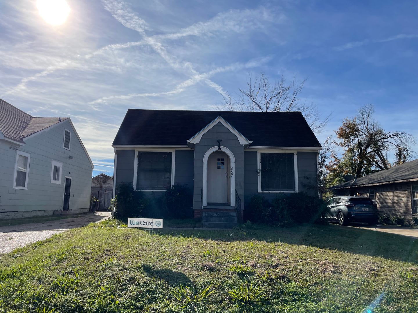 Beautiful 3 Bedroom Home With Central Air – photo 2