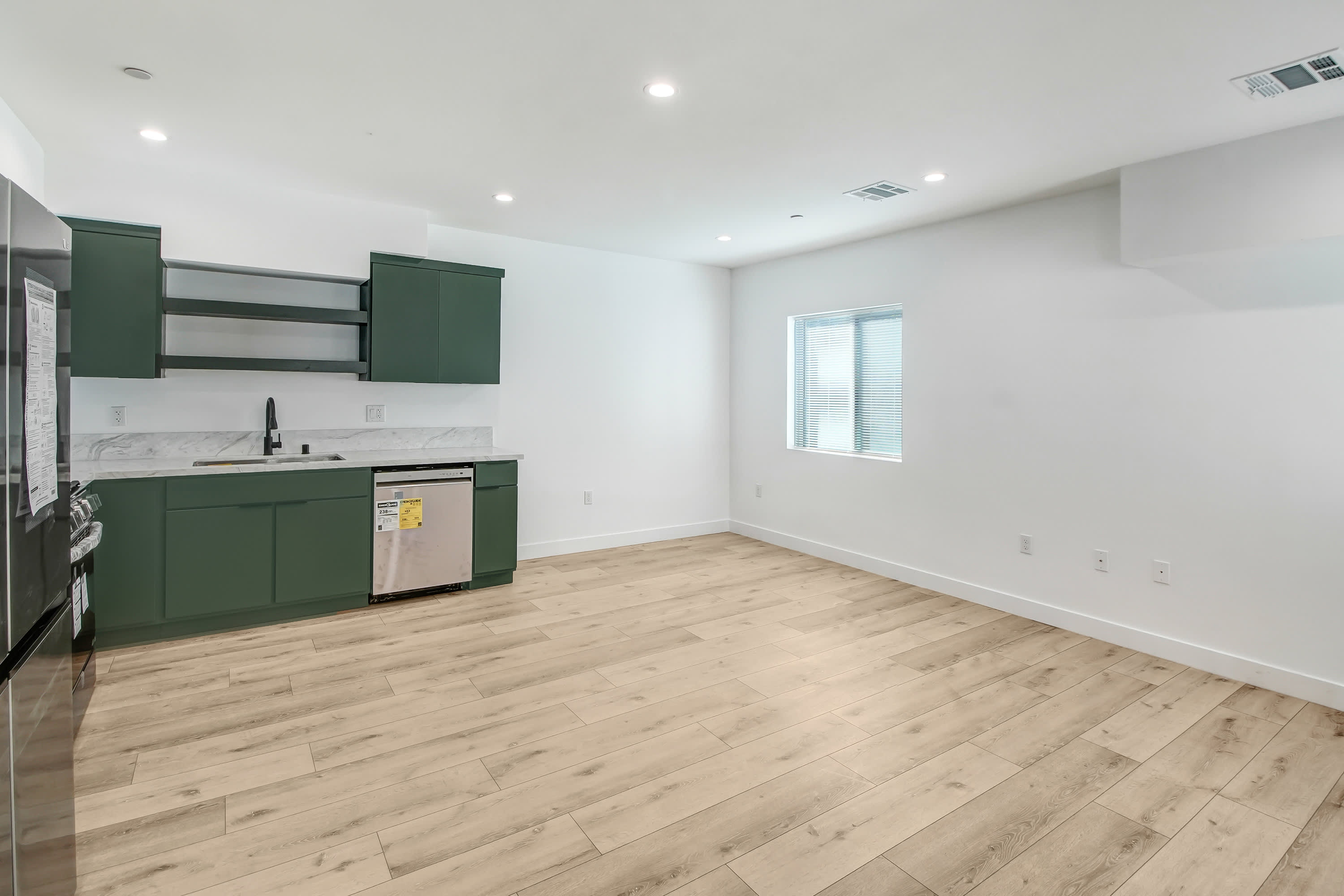 5624 Raber Street – photo 4