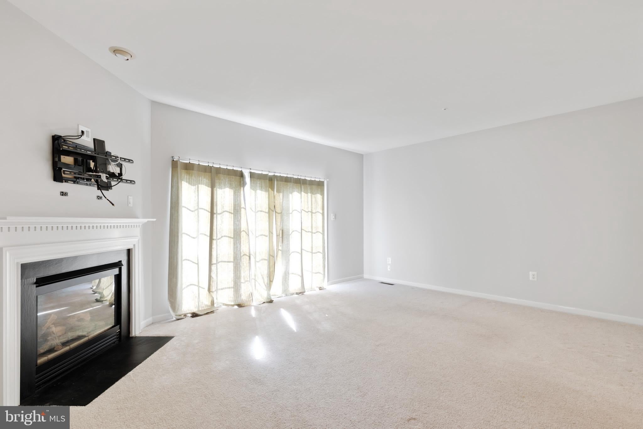 237 Jefferson Avenue – photo 4