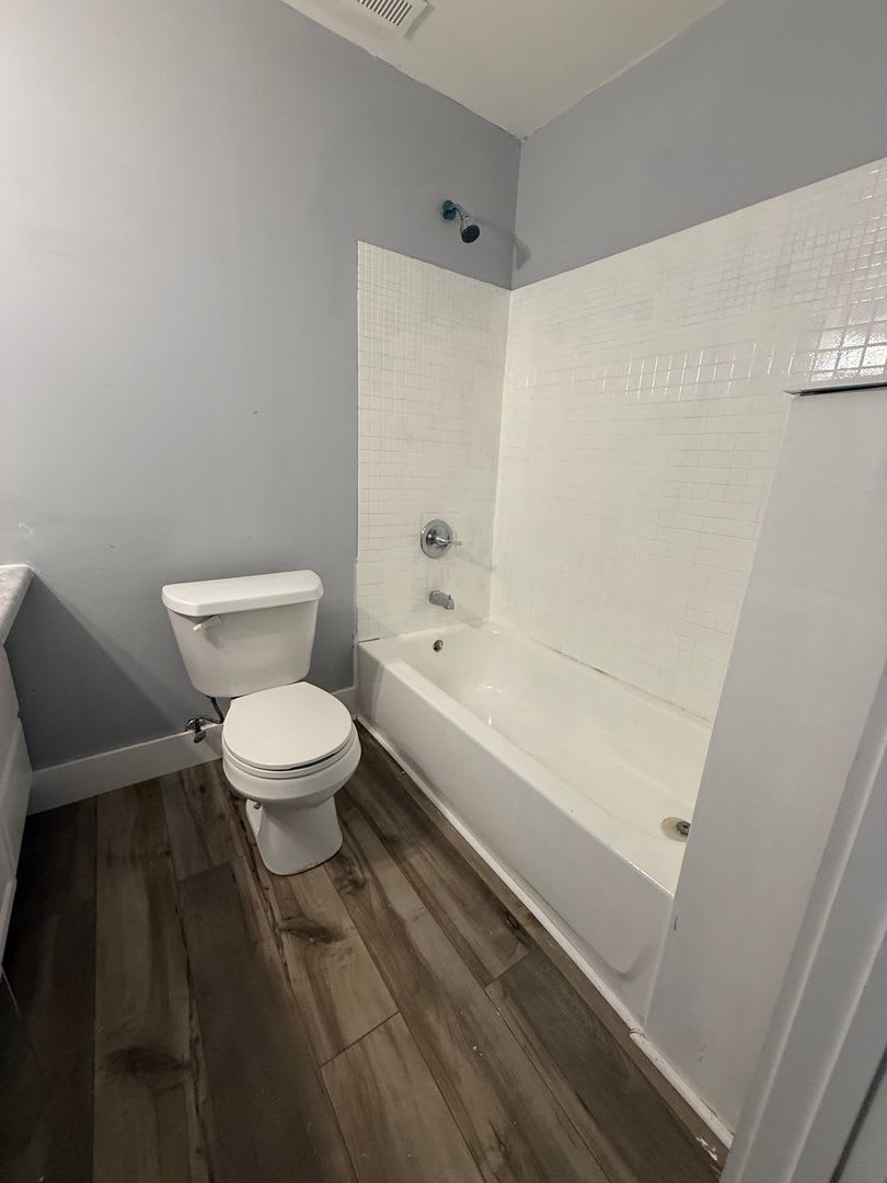 $1725Mth-Spacious 3 BDRM home – photo 4