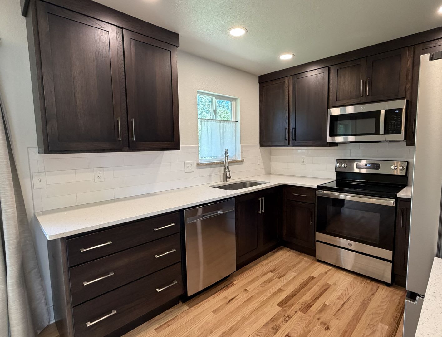 500 Off First Month Beautifully Renovated 3Br In Midtown Fort Collins – photo 1