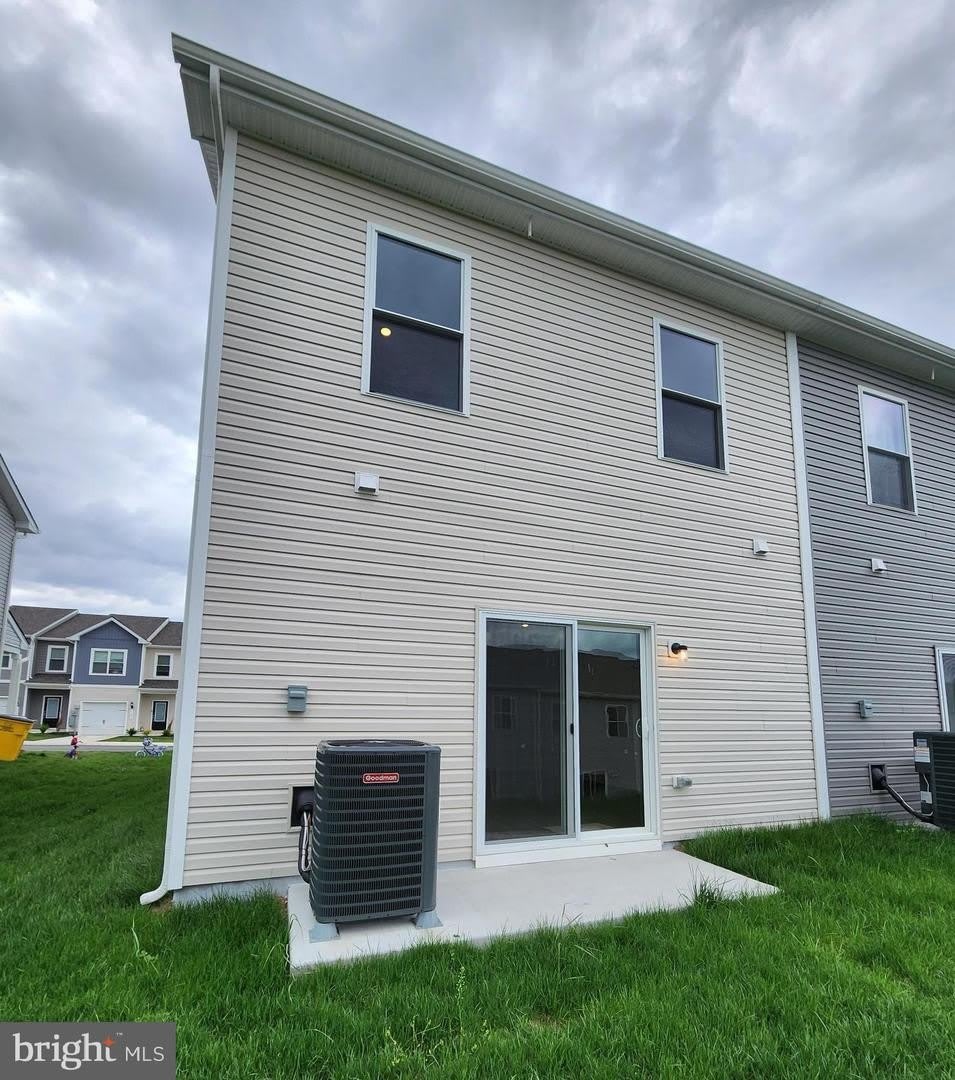 115 CRAMSFORD ST – photo 2