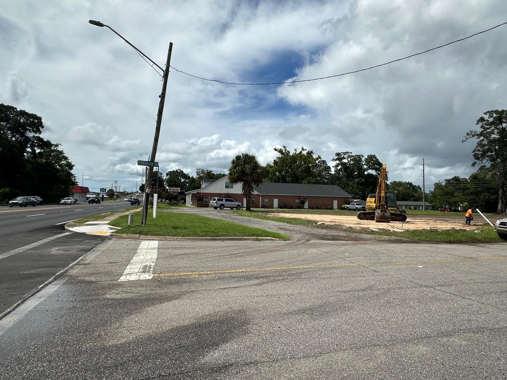 333 S Ferdon Boulevard – photo 1