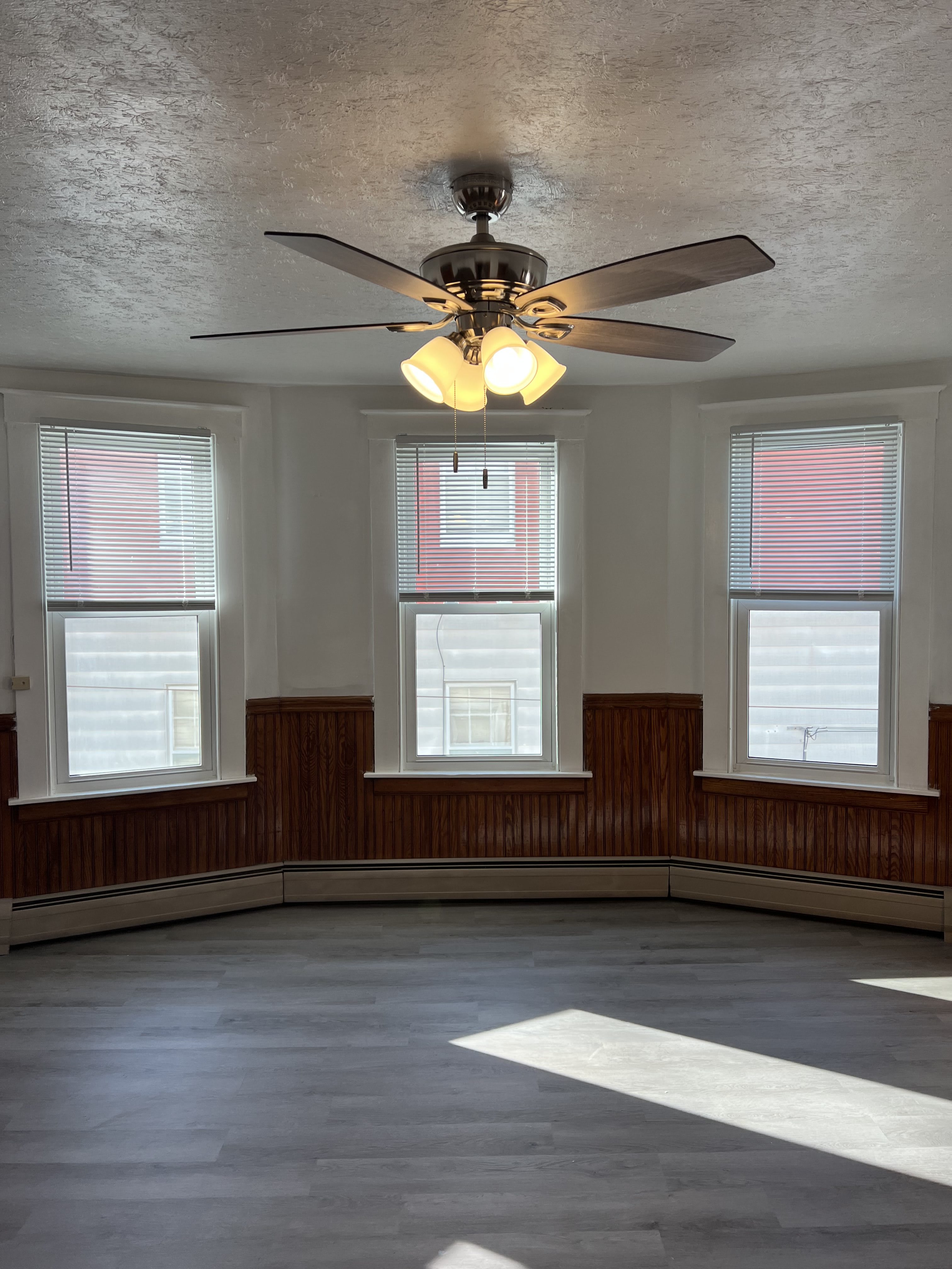 61 Albany Avenue – photo 3