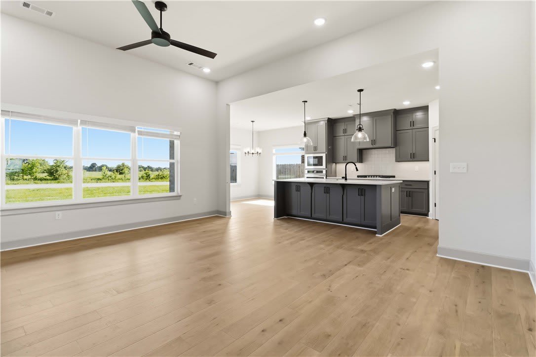 970 Trestle Lane – photo 4
