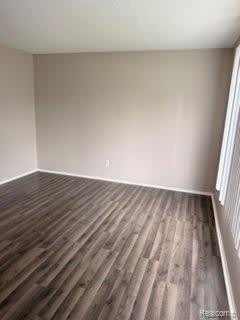 328 E Elmwood Avenue – photo 4