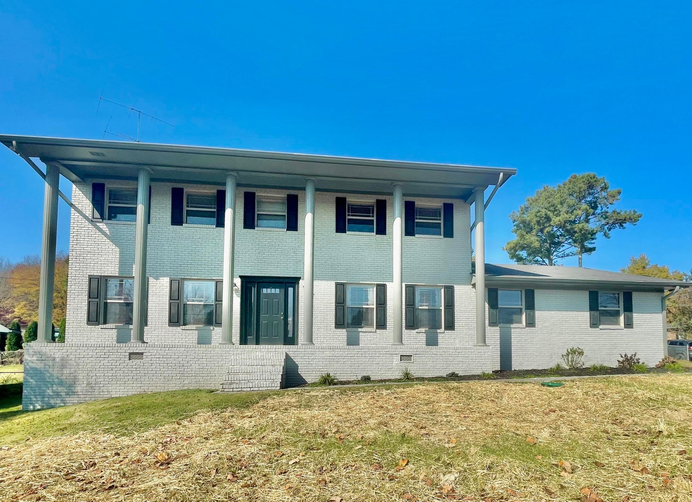 223 Raintree Lane – photo 1