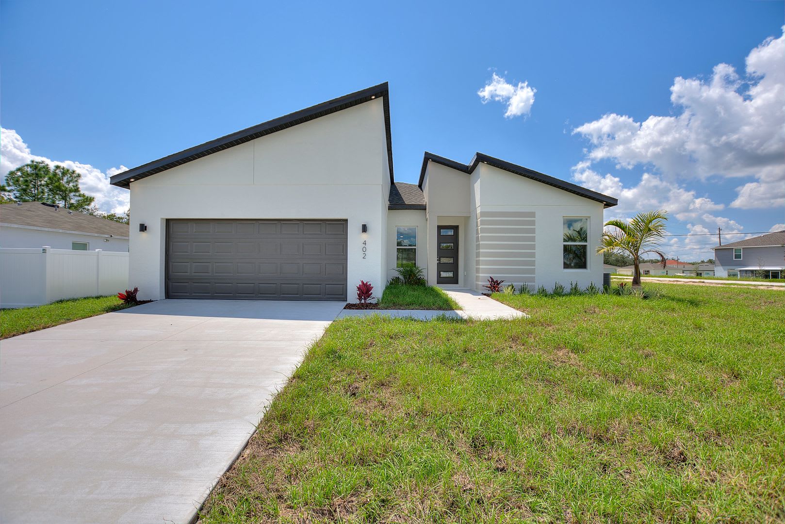 Modern, Energy-Efficient Home with All the Upgrades – photo 1