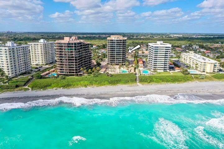 570 Ocean Drive – photo 1