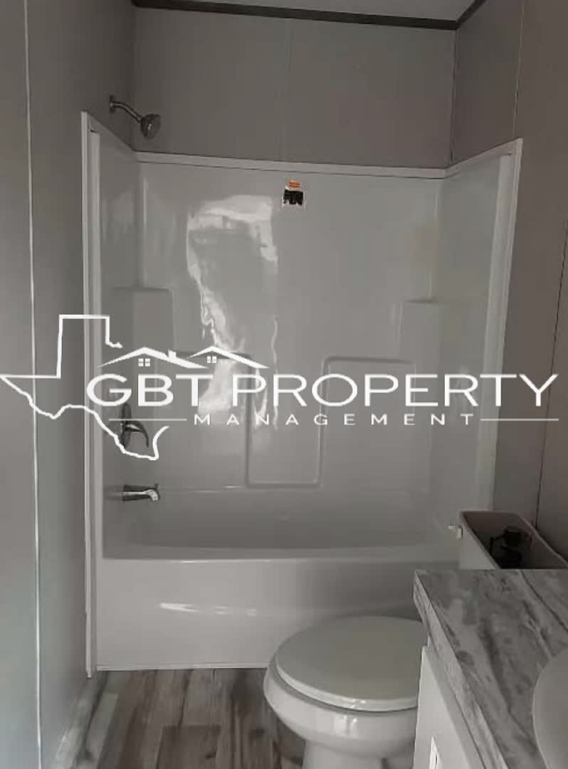 Brand New Home for Rent! – photo 5