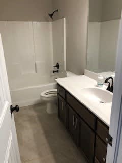 2704 Nw 195th St – photo 4