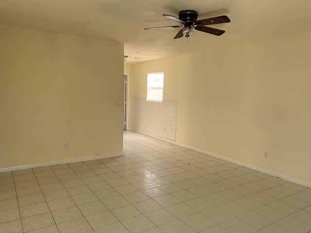 2720 Northwest 25th Street – photo 2
