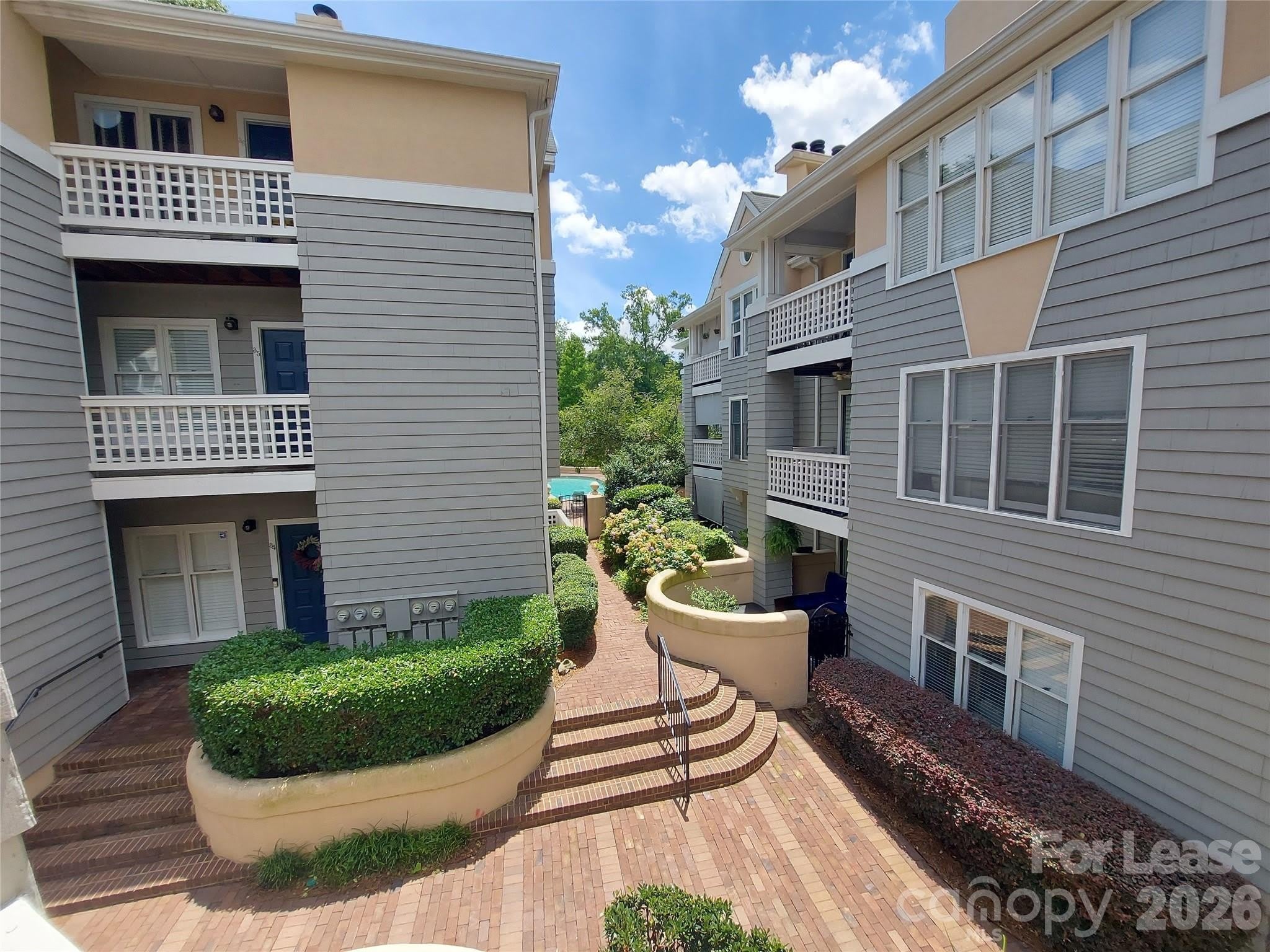 226 Queens Road – photo 2