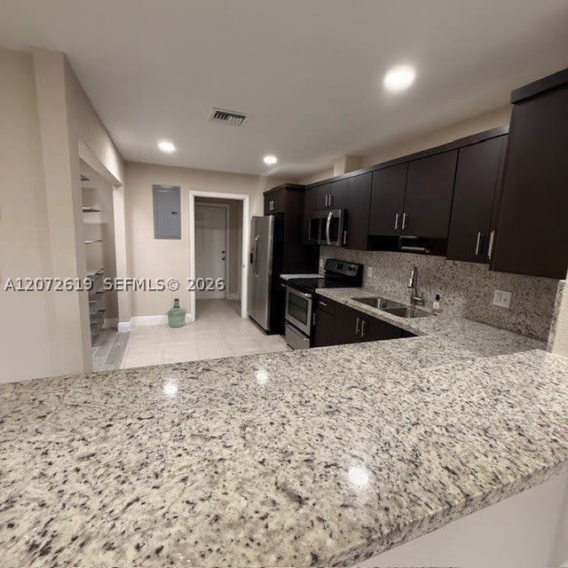19229 E Lake Dr – photo 4