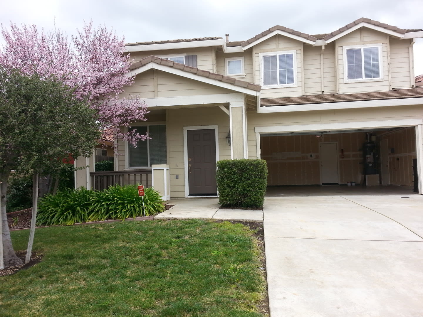 Elk Grove – photo 2