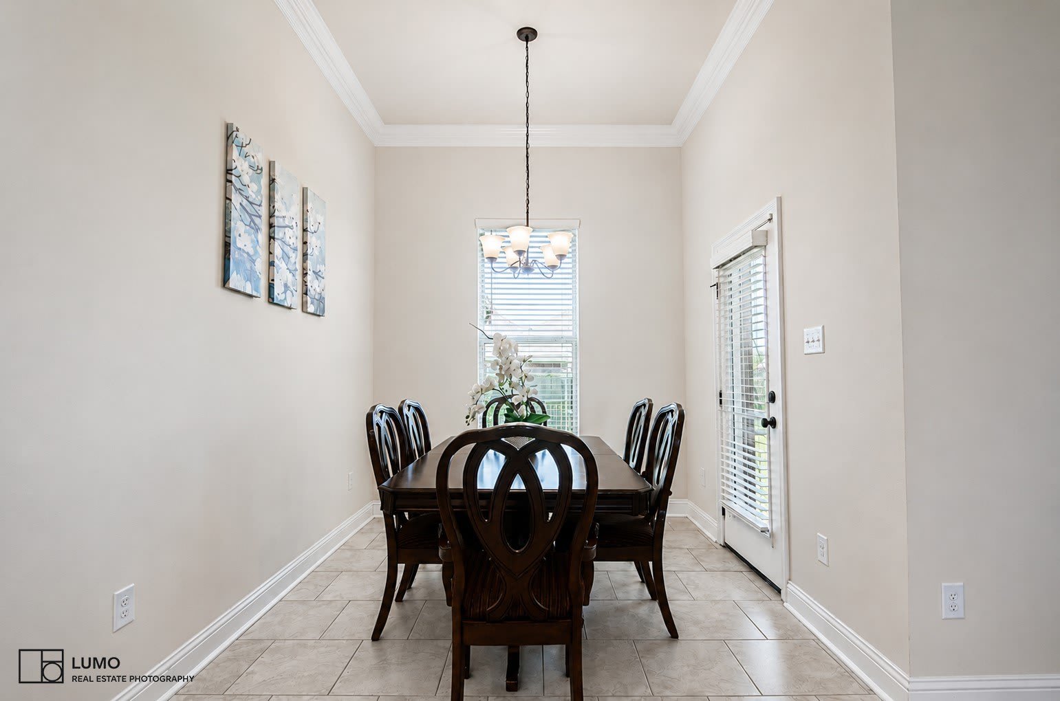 235 Cessna Drive – photo 3