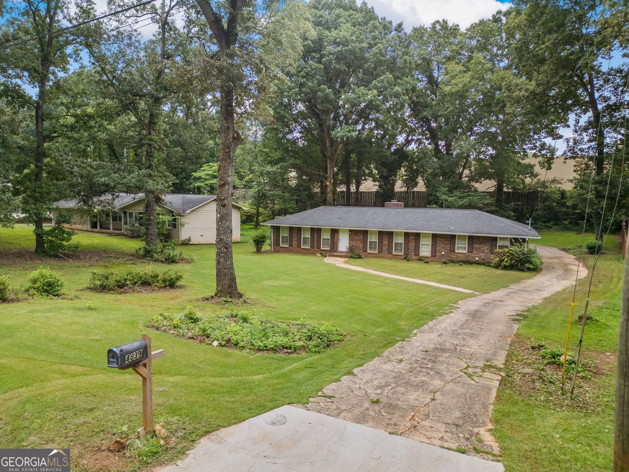 4839 Lehigh Drive – photo 4