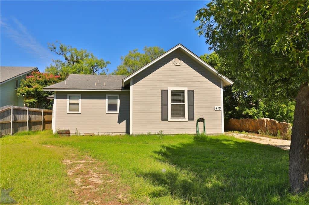 Cute 1-bedroom, 1.5-bath – photo 5