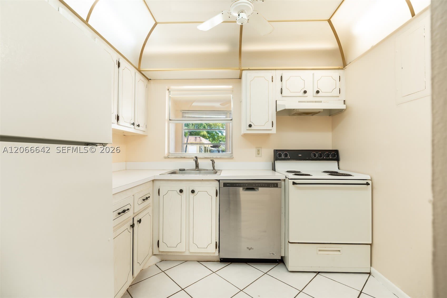3645 SW Natura Ave – photo 3