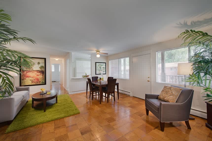 Layton Hall Apartments – photo 4