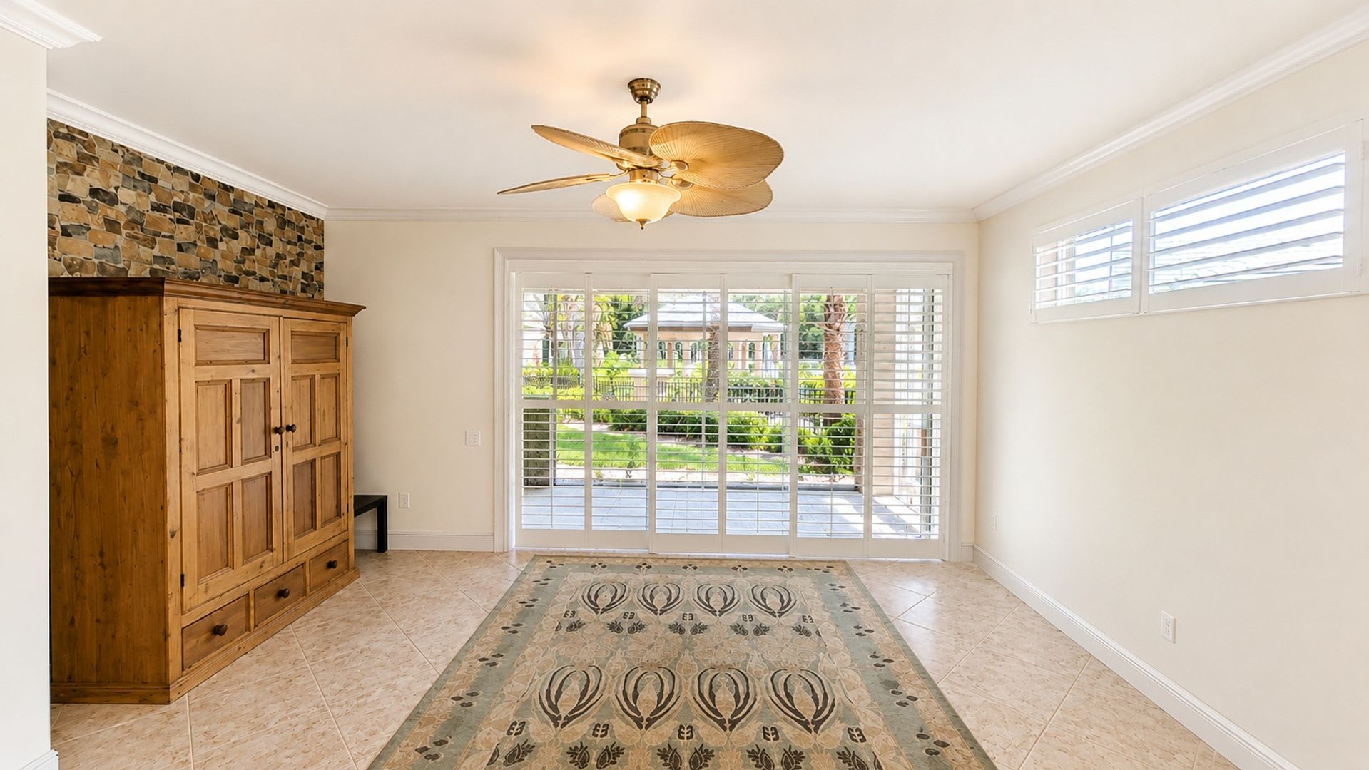 Annual unfurnished 3/2 villa in the Moorings at Edgewater – photo 4