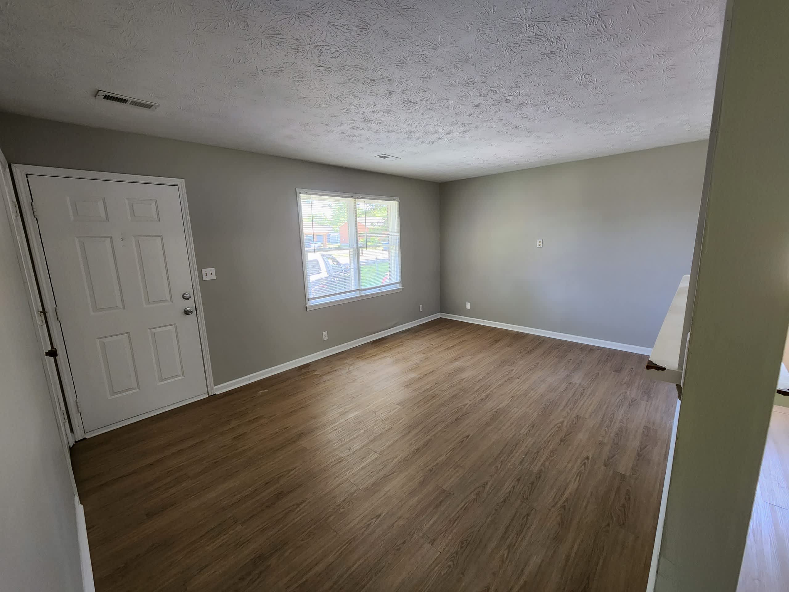 109 Eagle Drive – photo 2