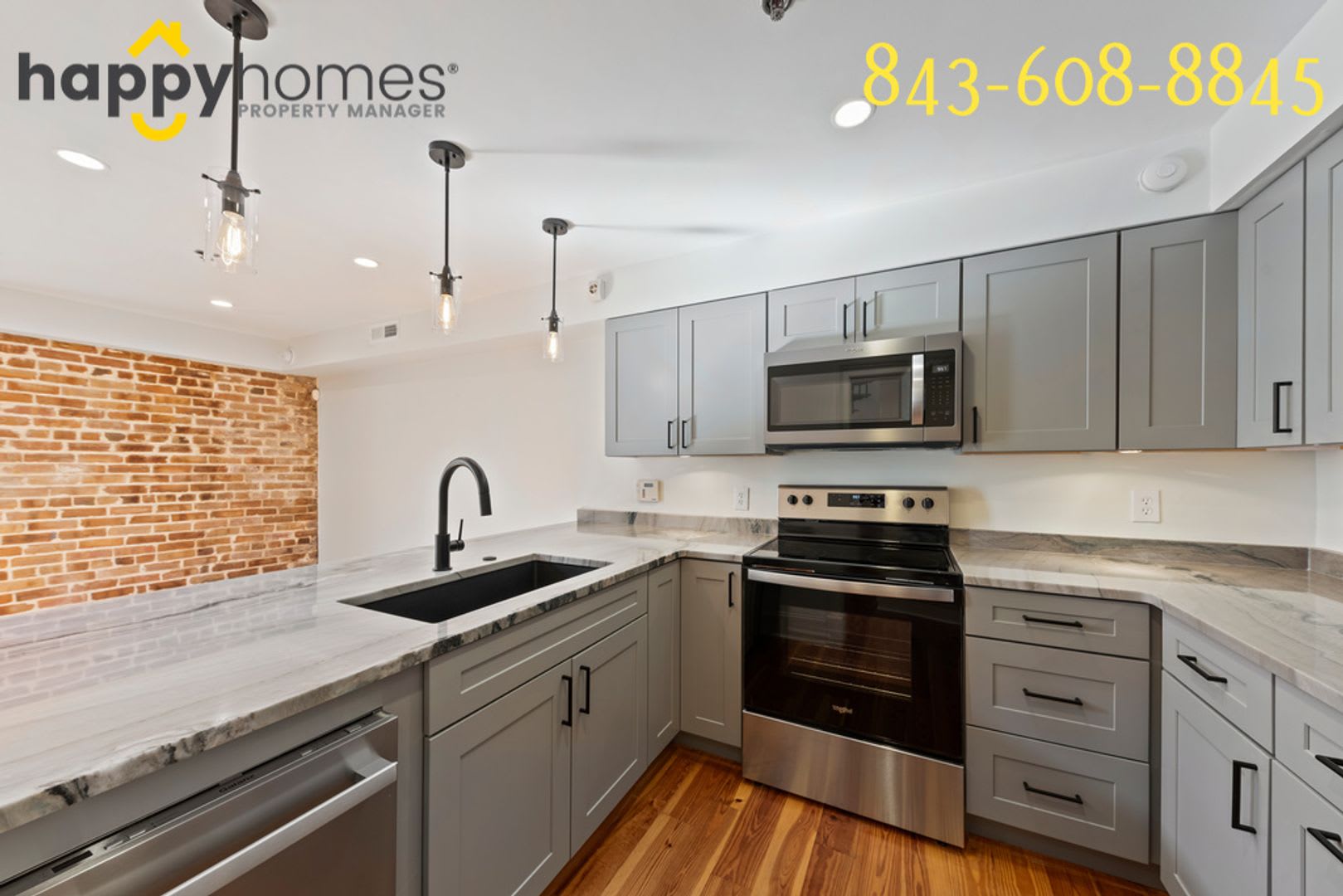 Charming 2/1 loft-style condo in the heart of Historic Downtown Charleston! – photo 2