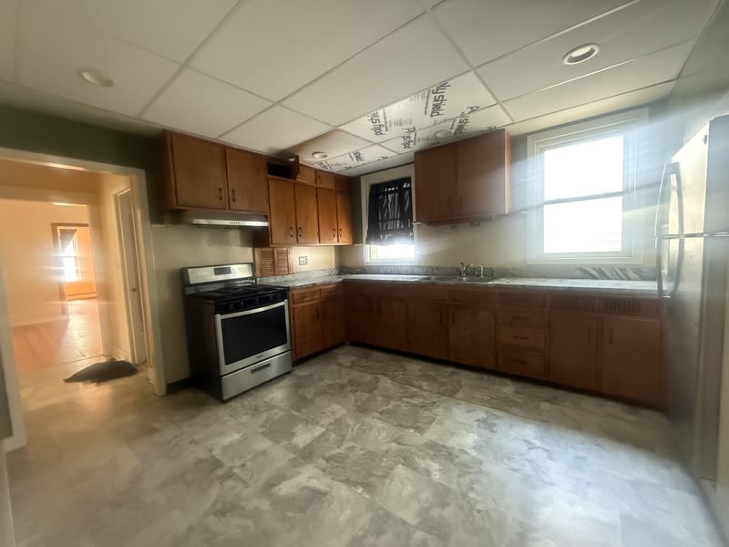 635 Myrtle Avenue – photo 3