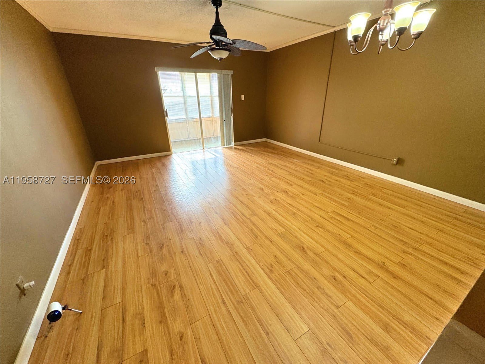 2060 NW 48th Ter – photo 2