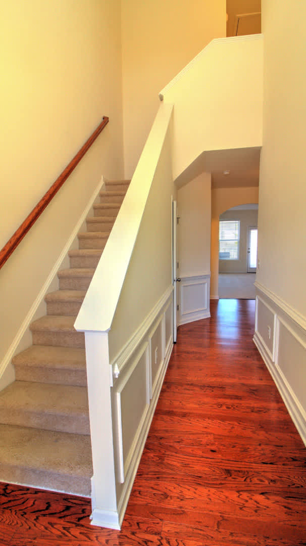 RTP Beauty! Huge 3/2.5 Townhouse in Page Park – photo 2