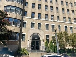 2515 K Street Nw – photo 2