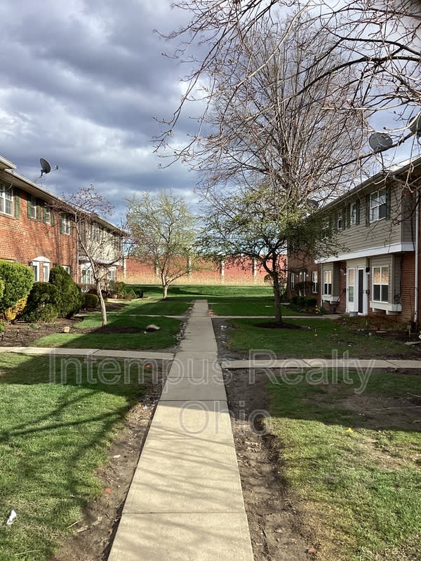 31623 N Marginal Dr – photo 2