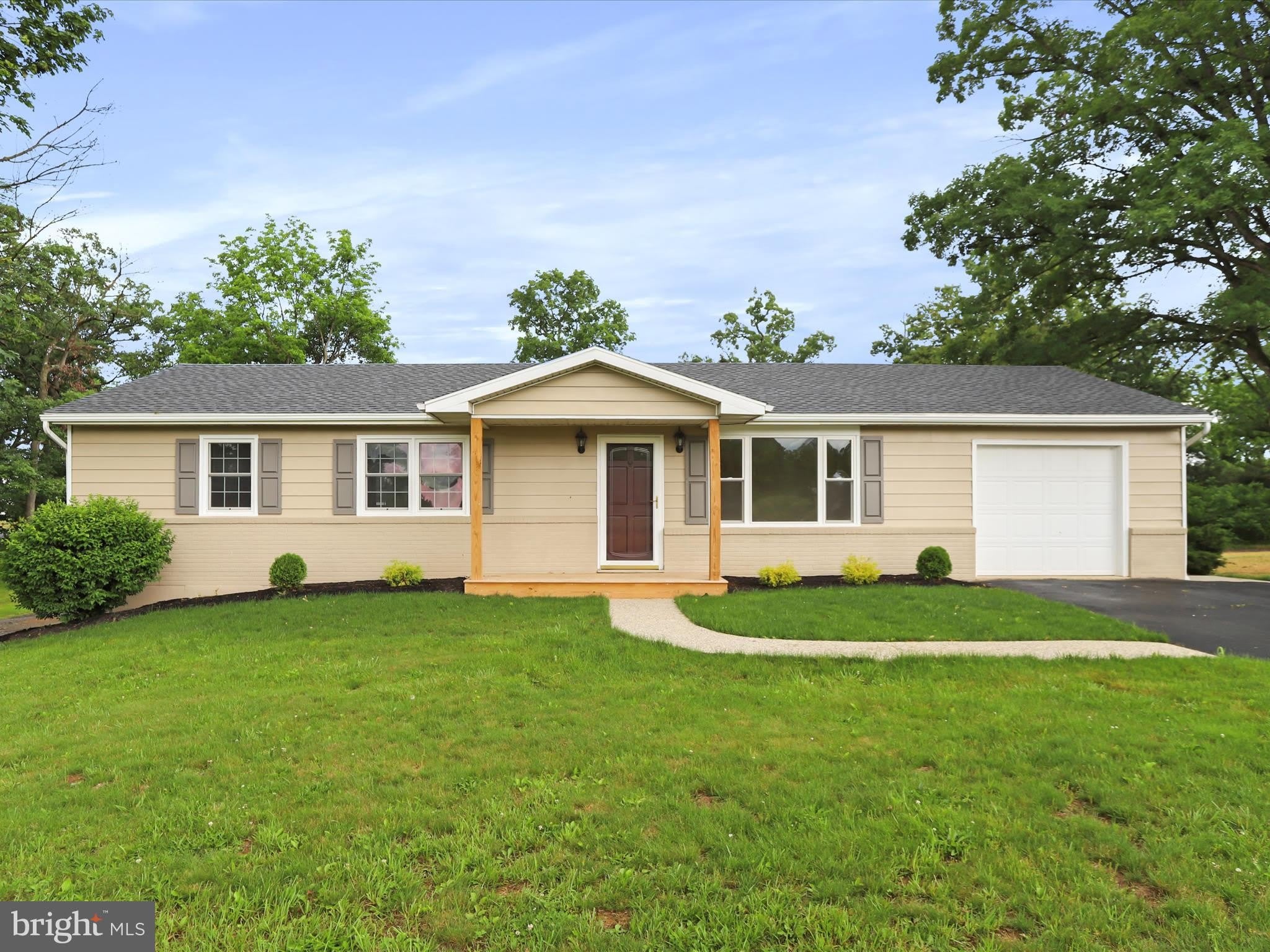 601 OVERCASH ROAD – photo 1