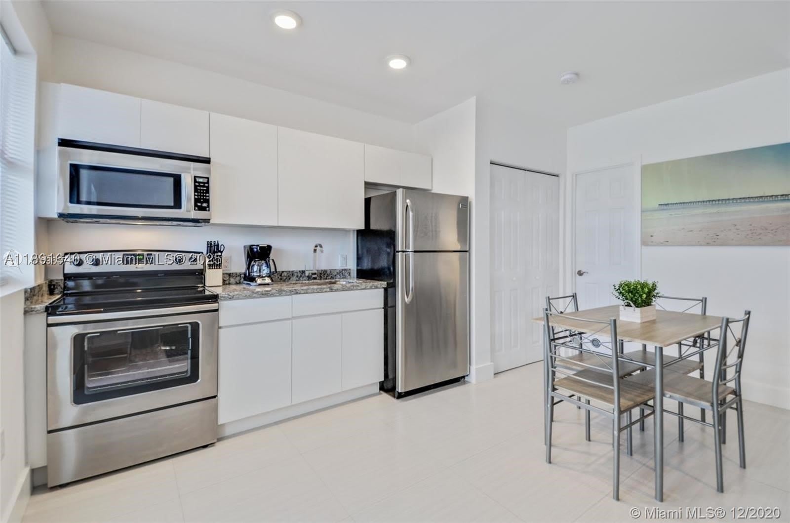 2601 NW 1st Ave – photo 3