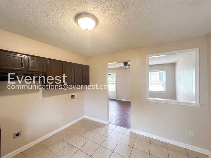 4909 Buford Avenue – photo 5