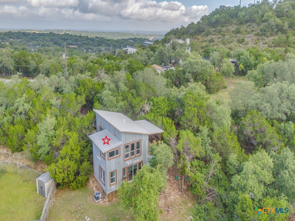 238 Ledgeview Drive – photo 1