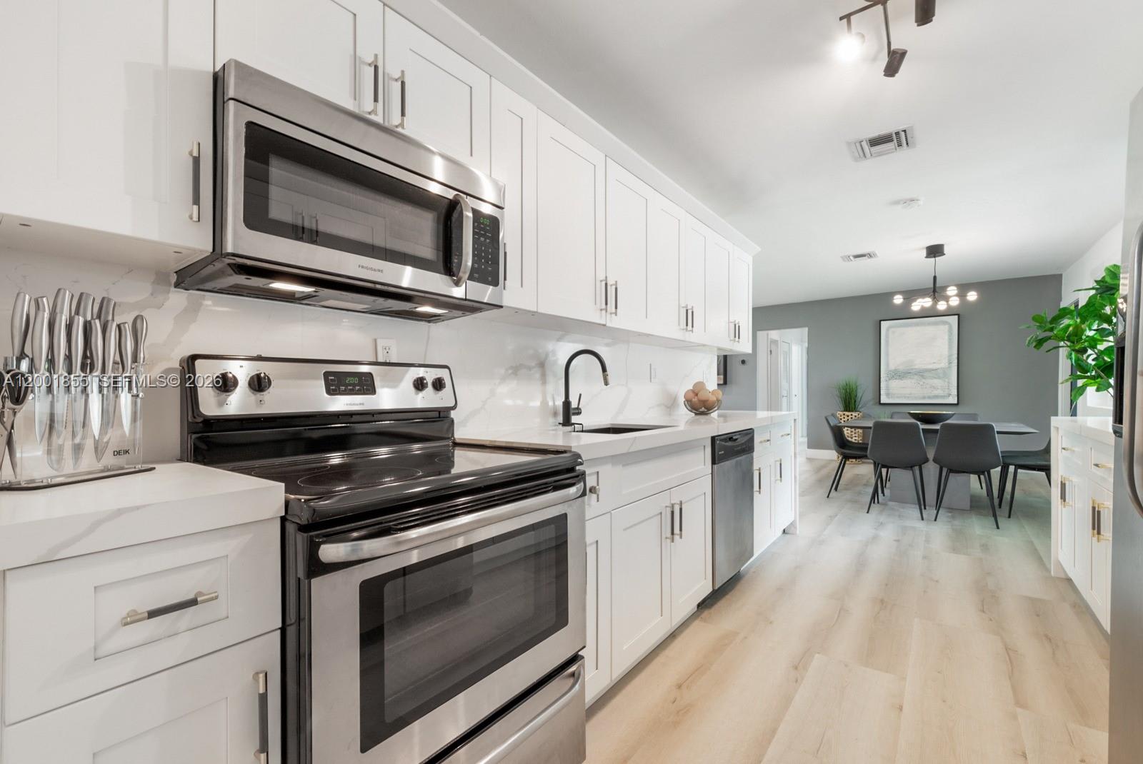 18641 Belview Drive – photo 3
