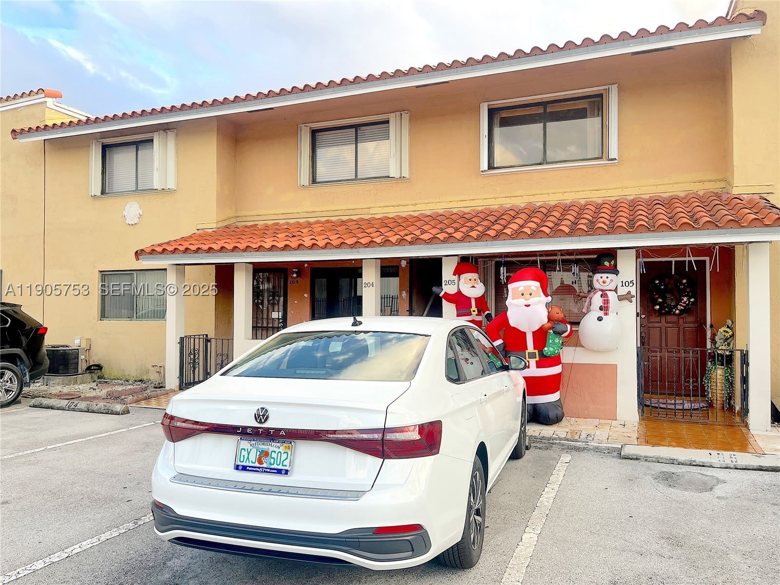 2740 W 63rd St – photo 2