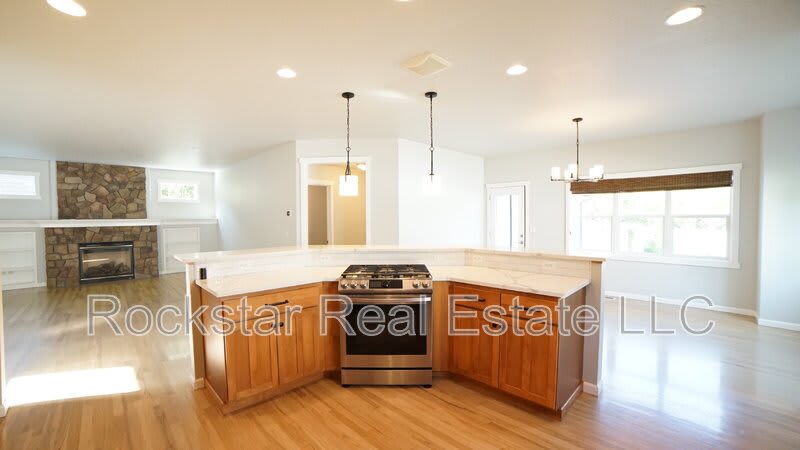 24999 E Ludlow Ave – photo 5