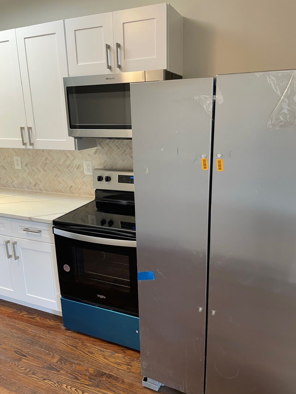 359 Madison Ave – photo 2