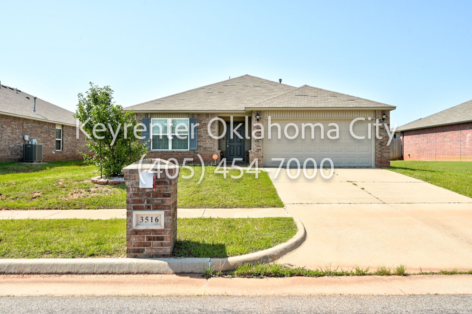 Beautiful 3-Bedroom Home with Easy Access to I-35 & I-240 – photo 1