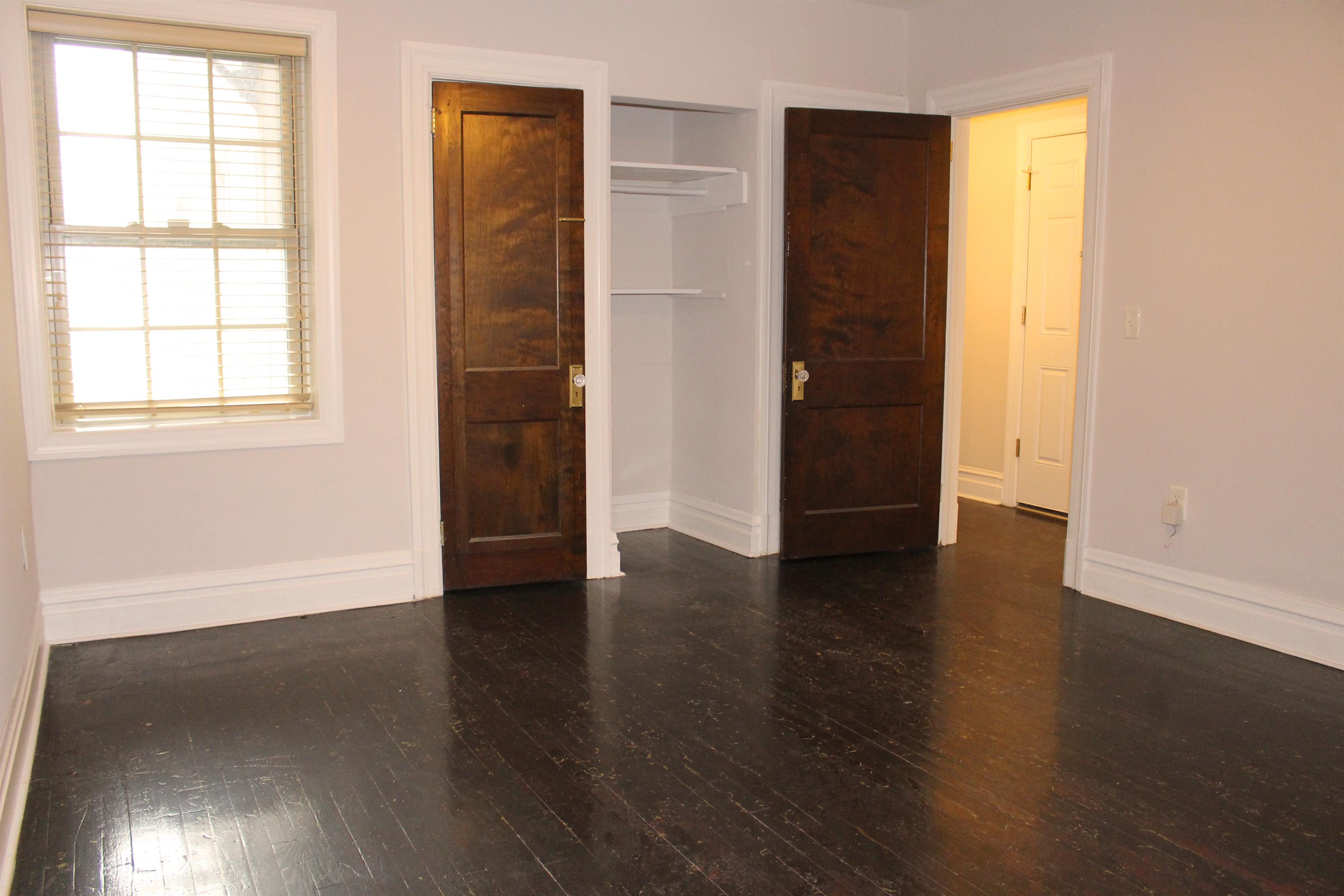 232 E State Stunit 2 – photo 1