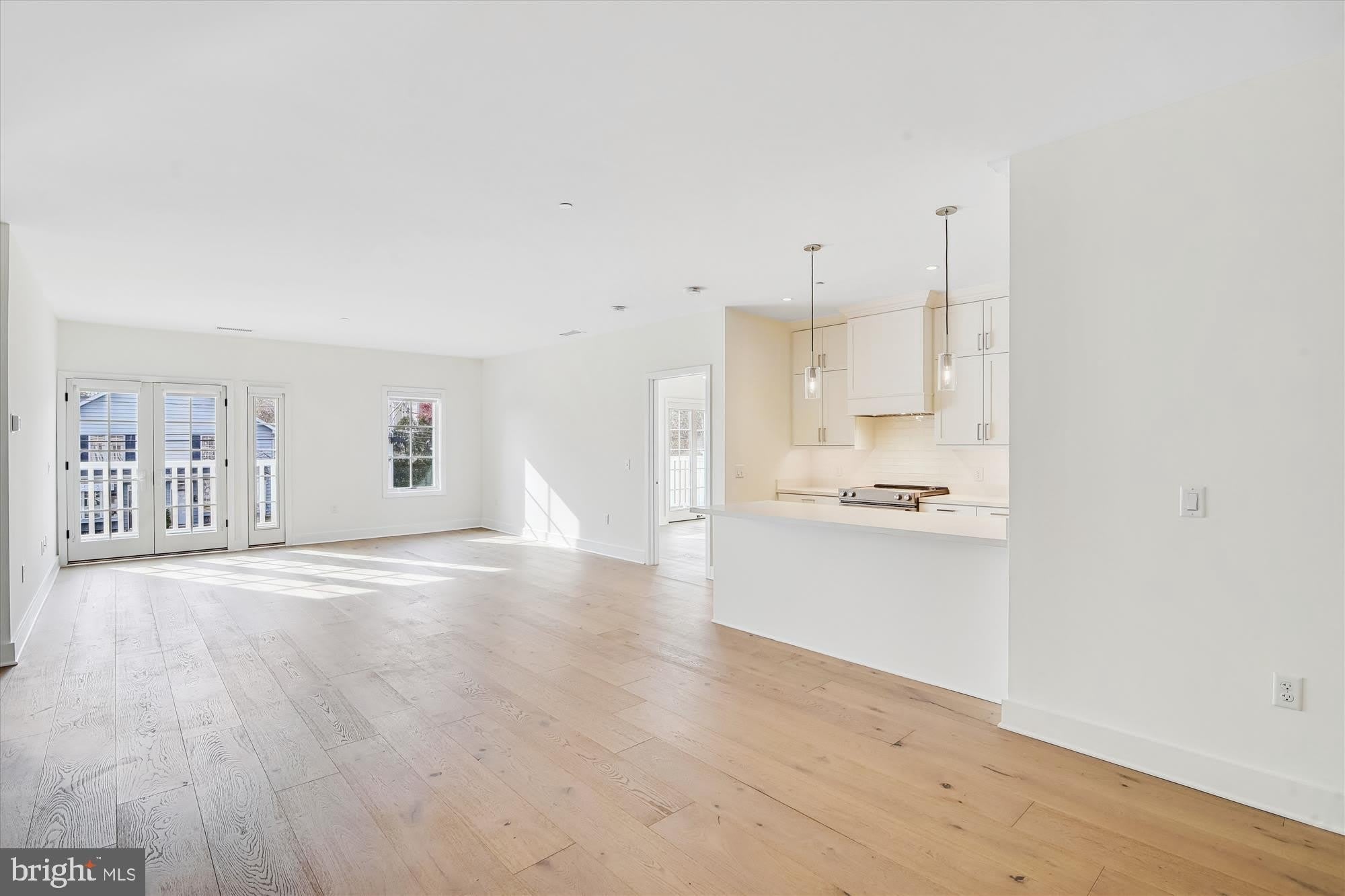 106 ANNAPOLIS Street – photo 4