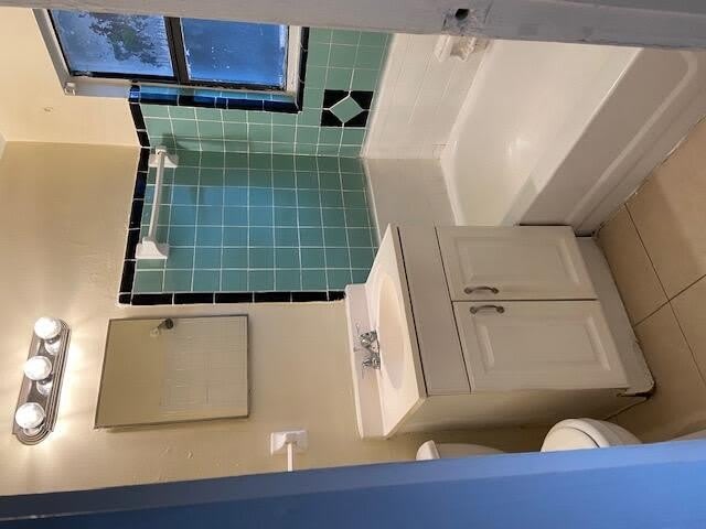 709 6TH Street – photo 2