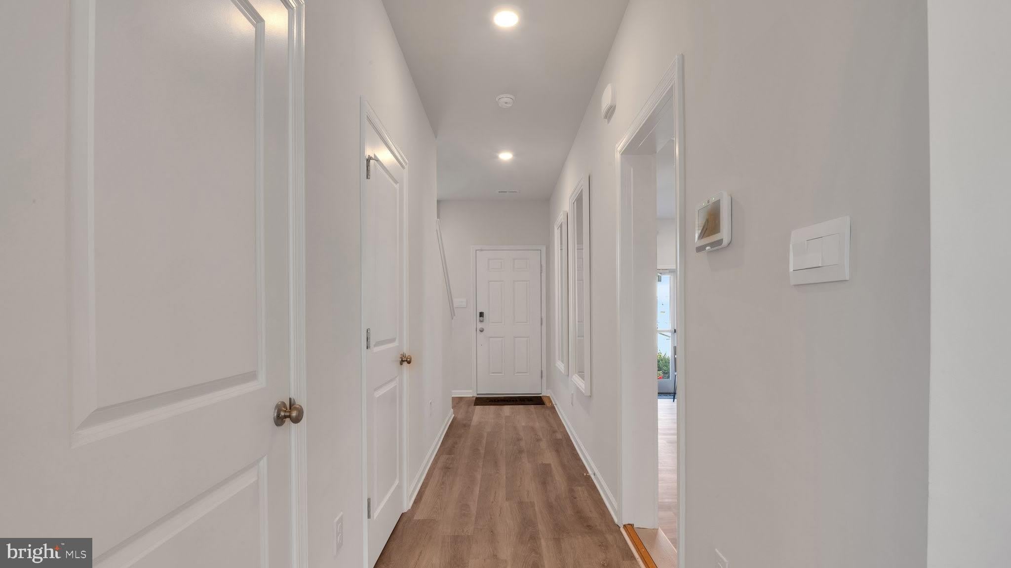 211 HERMOSA Drive – photo 2