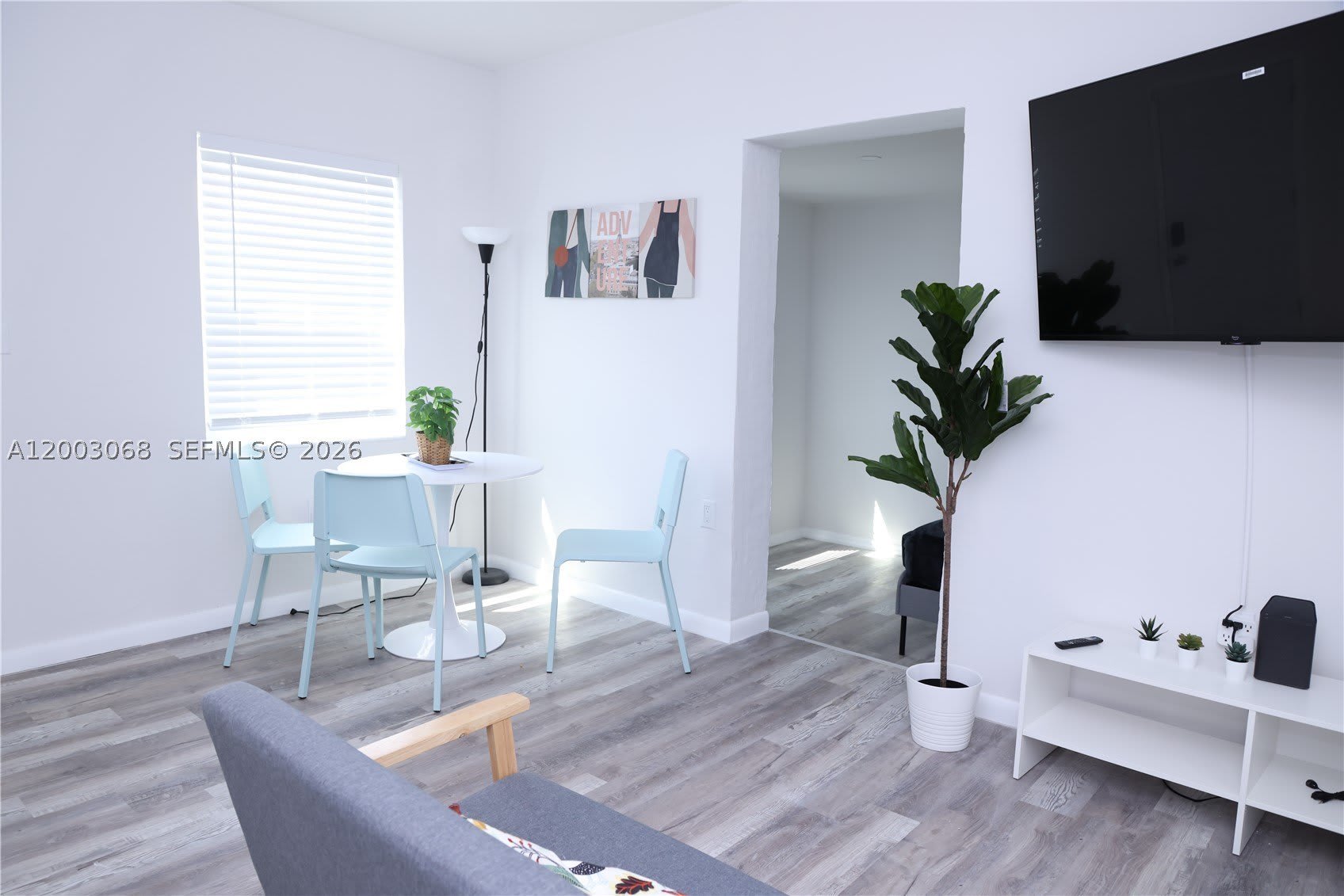 1109 SW 37th Ave – photo 1
