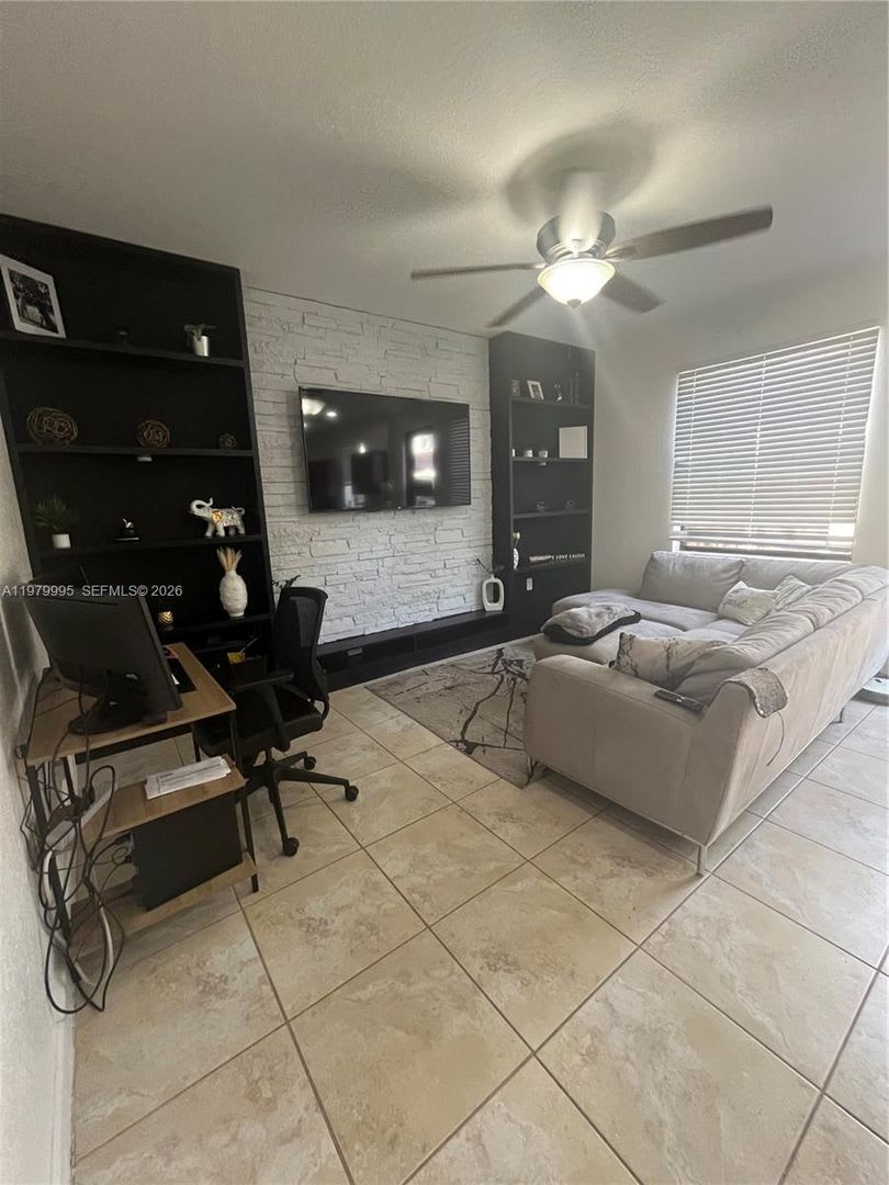 11271 SW 240th Street 11271, Homestead, FL 33032 – photo 3